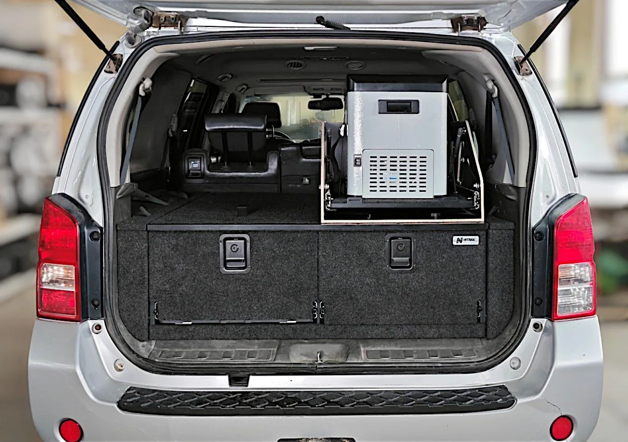 Органайзер Nissan Pathfinder — вариация 13126 — фото 01